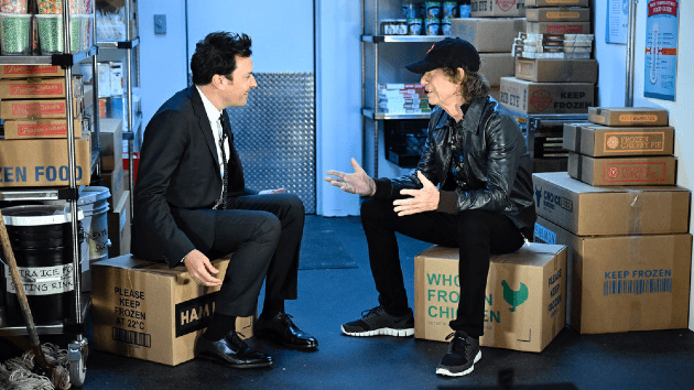 m_mickjaggerjimmyfallontonightshow_102523735290