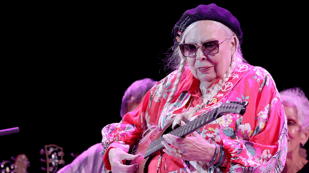 getty_jonimitchell_110723910429