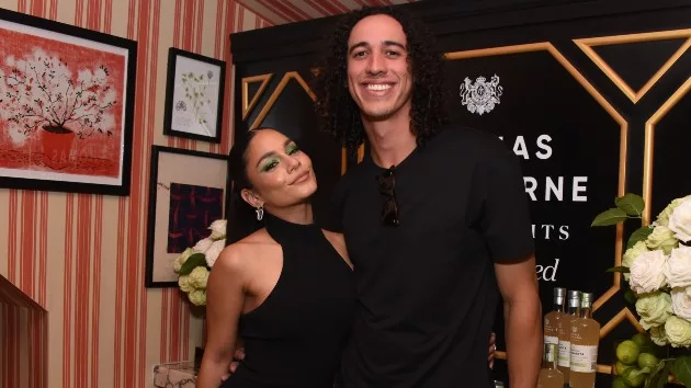getty_vanessa_hudgens_cole_tucker_12052023742006