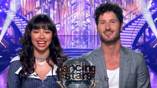 e_dwts_winners_gomez_val_1206202331873