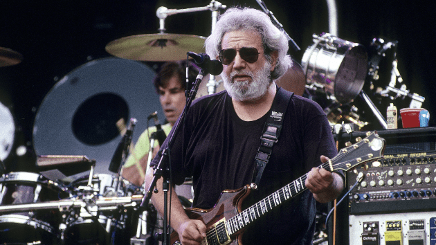 getty_gratefuldead_122823431022