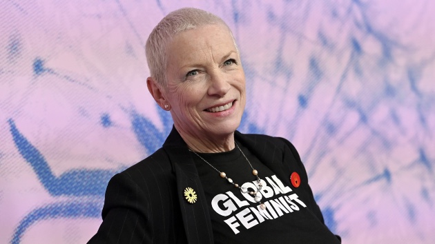 getty_annielennox_031124154787