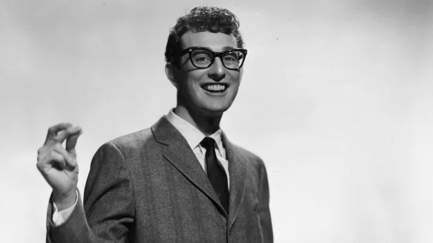 getty_buddyholly_040324609474