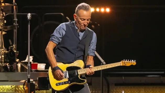 getty_brucespringsteen_042224615619