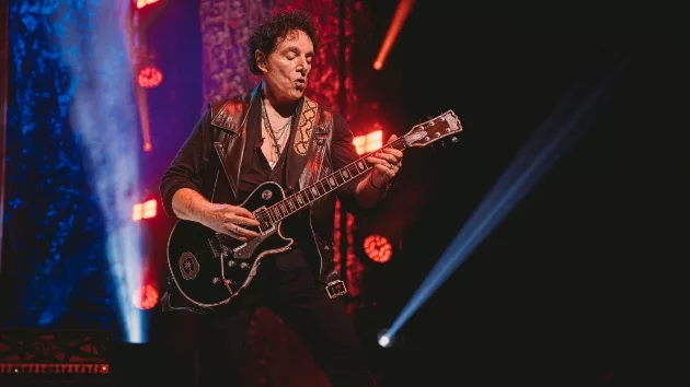getty_nealschon_04222421547