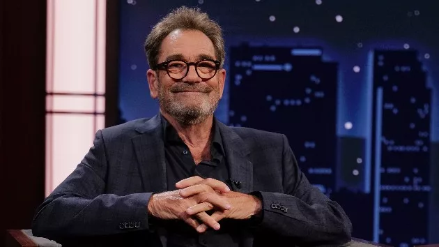 m_hueylewis_061724645200