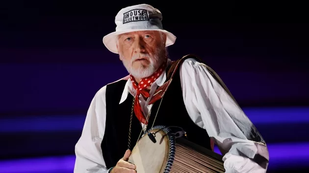 getty_mickfleetwood_072524521218