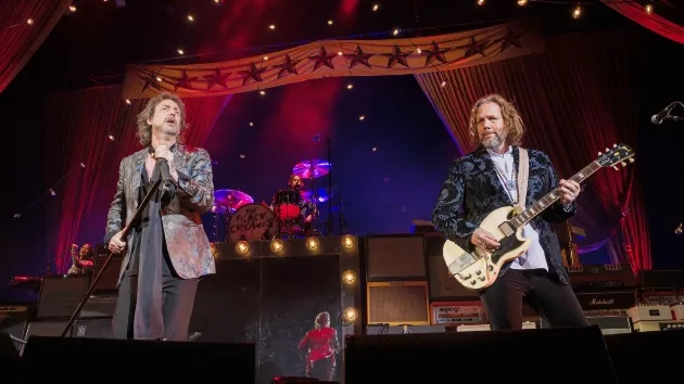 getty_theblackcrowes_081624164798