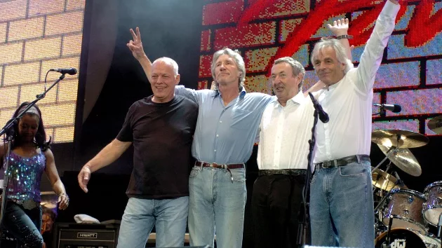 getty_pinkfloyd_100224600650