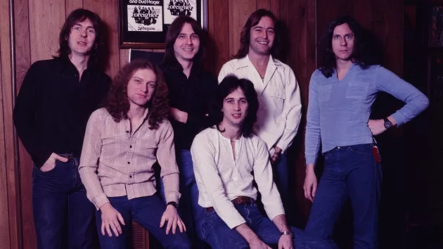 getty_foreigner_101824112346
