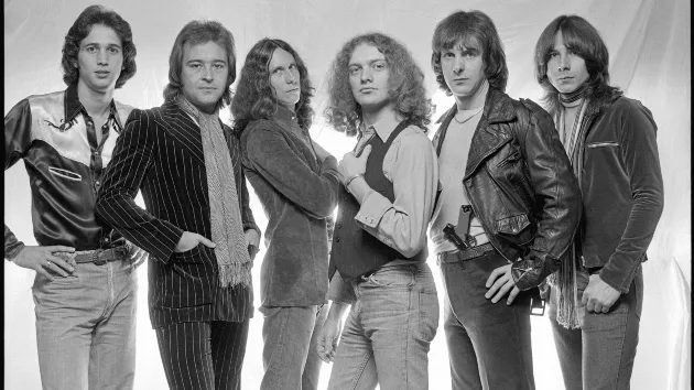getty_foreigner2_101824197203
