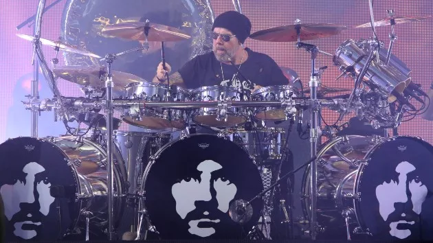 getty_jasonbonhamdrums_110424190163