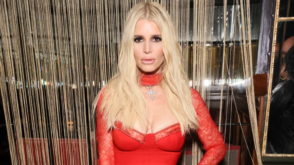 getty_jessicasimpson_110424168982