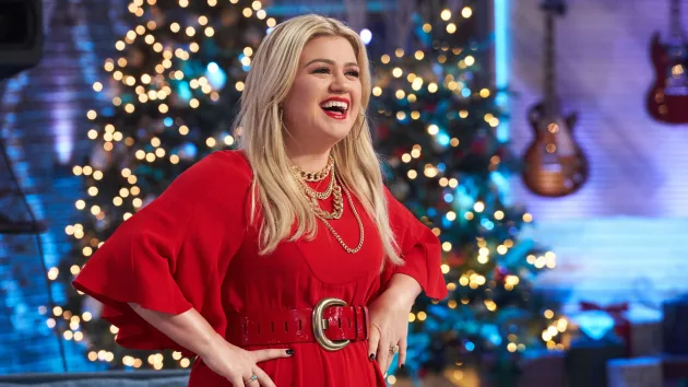 getty_kellyclarkson_102623639935