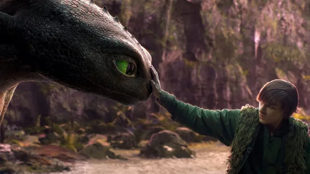 e_howtotrainyourdragon_021225890432