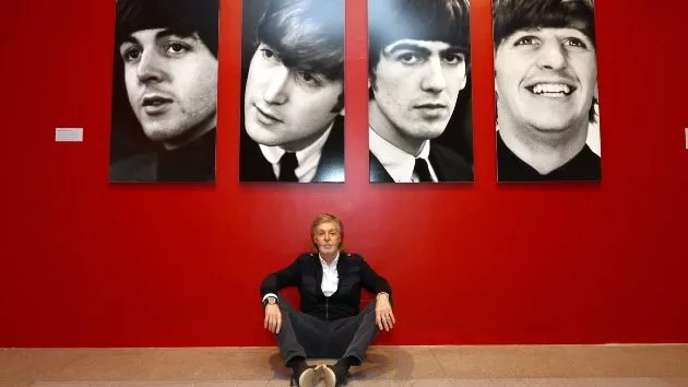 getty_paulmccartney_0232125507543