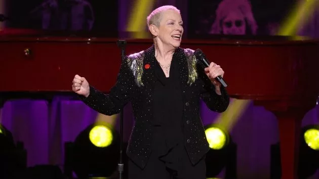 getty_annielennox_032525701209