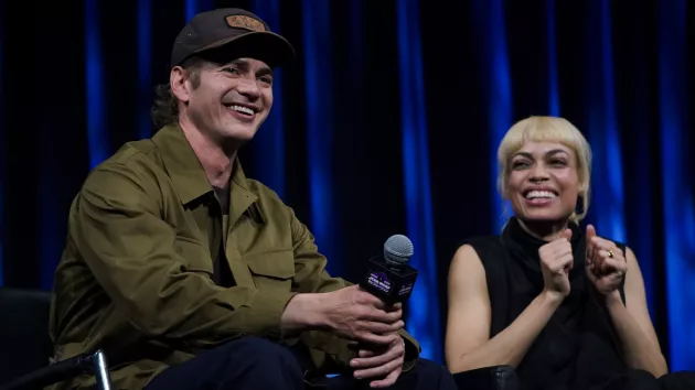 e_starwarscelebration_04212585366