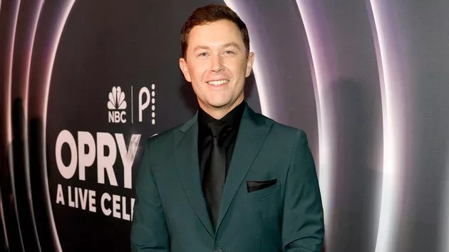 m_scottymccreeryposedopry100nbc911579