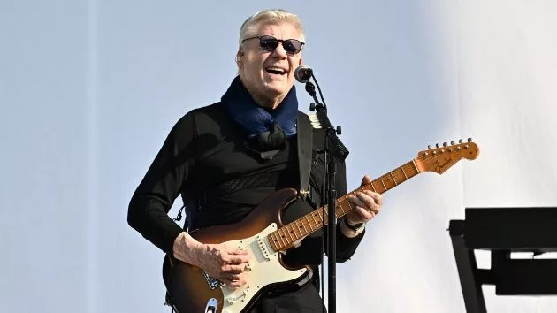 getty_stevemillerband_2025327710