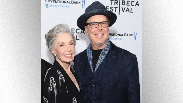 getty_elizabethandseanweber_060625_0534948