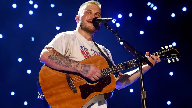 getty_zach-bryan-02-gty-jef-251007_1759848432222_hpembed_5x4664592