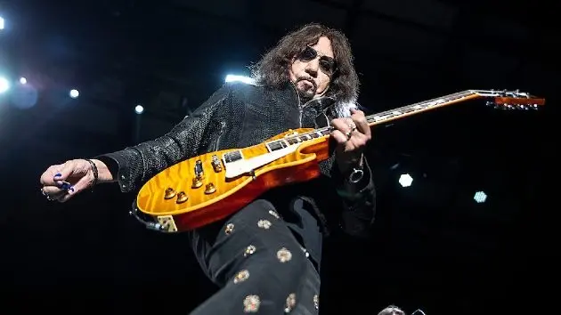 getty_acefrehley_101625798876