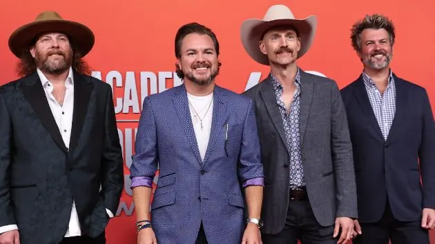 getty_eliyoungband_10302581251