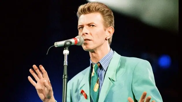 getty_davidbowie_121525438391