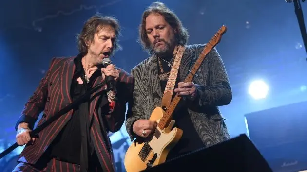 getty_blackcrowes_022626544274