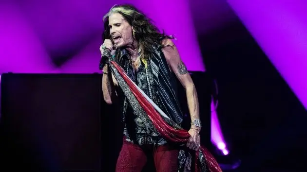 getty_steventyler_04302614125
