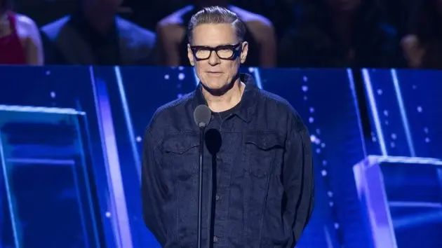 m_bryanadams_111225784290