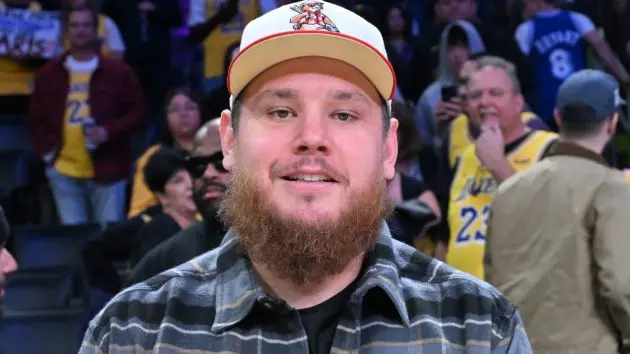 getty_lukecombs_05122691203