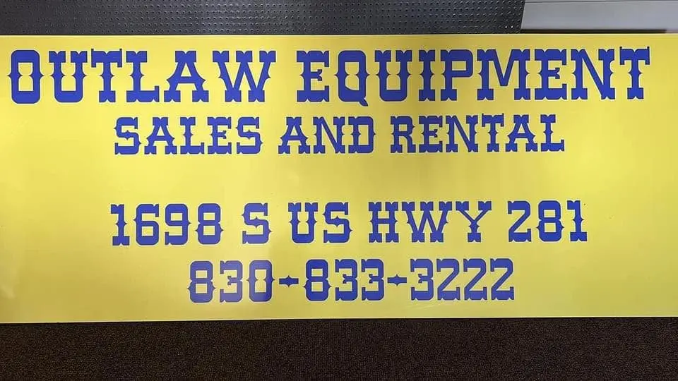 outlaw-equipment