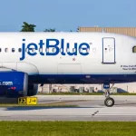 8 hospitalized after JetBlue flight hits severe turbulence approaching Fort Lauderdale