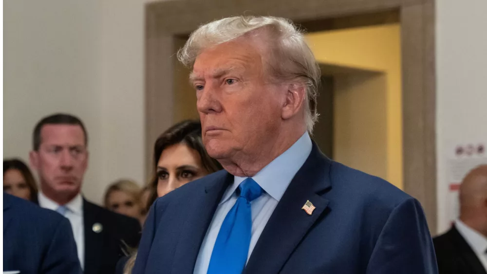 shutterstock_2369816069375512