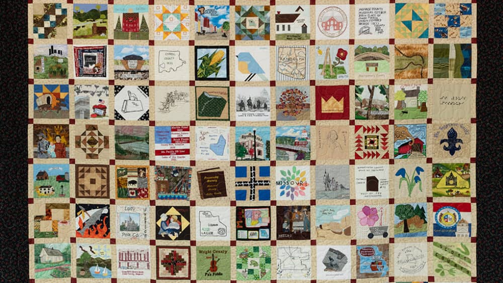 bicentennial-quilt_small
