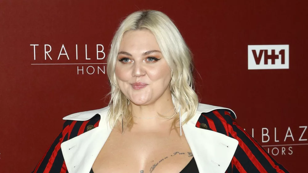Elle King and ‘Entertainment Tonight’s’ Rachel Smith co-hosting ‘New Year’s Eve Live: Nashville’s Big Bash’