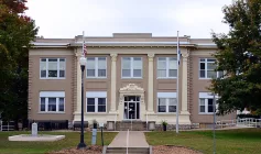 st_clair_county_missouri_courthouse-must-attribute-author-kbh3rd-wikimeda-commons