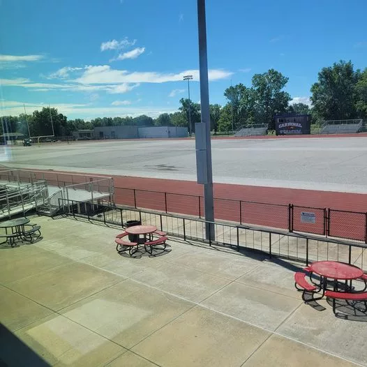 cardinal-turf