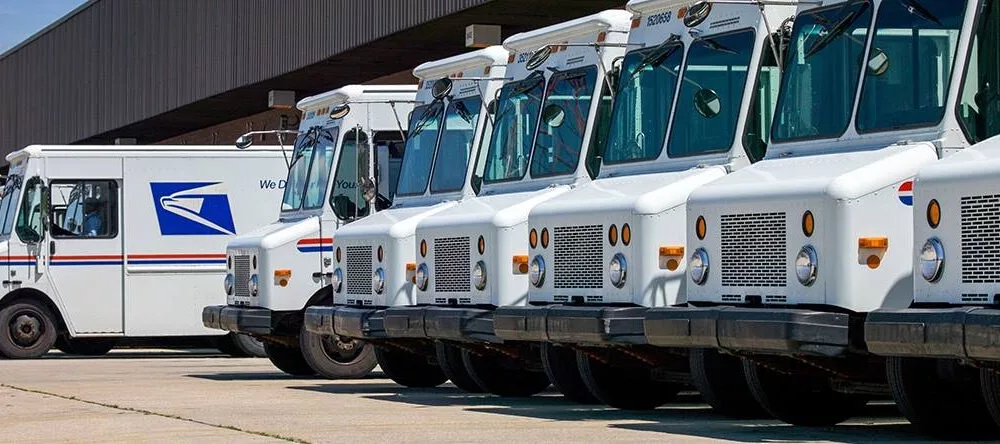 usps-trucks