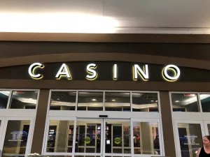 casino-entrance-in-missouri-photo-a-byrd-scaled