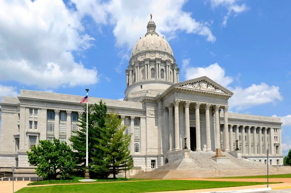 statecapitoljeffersoncitymissouriwherestatelawsaremade