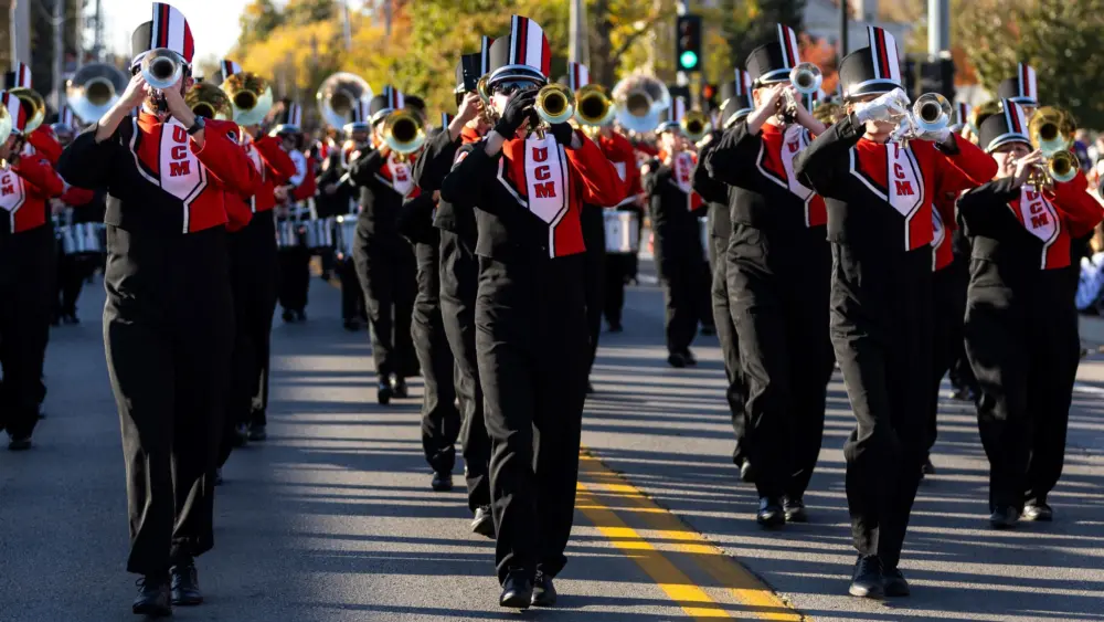 ucm-homecoming-parade