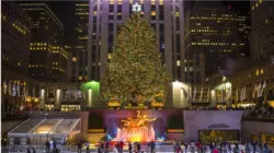 Ice skaters fill the skating rink under the Rockefeller Center Christmas tree^ a popular holiday tourist attraction in Midtown Manhattan.NEW YORK CITY - DECEMBER 10^ 2015