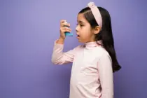 profileofabeautifulchildhavingrespiratoryproblemsandusing