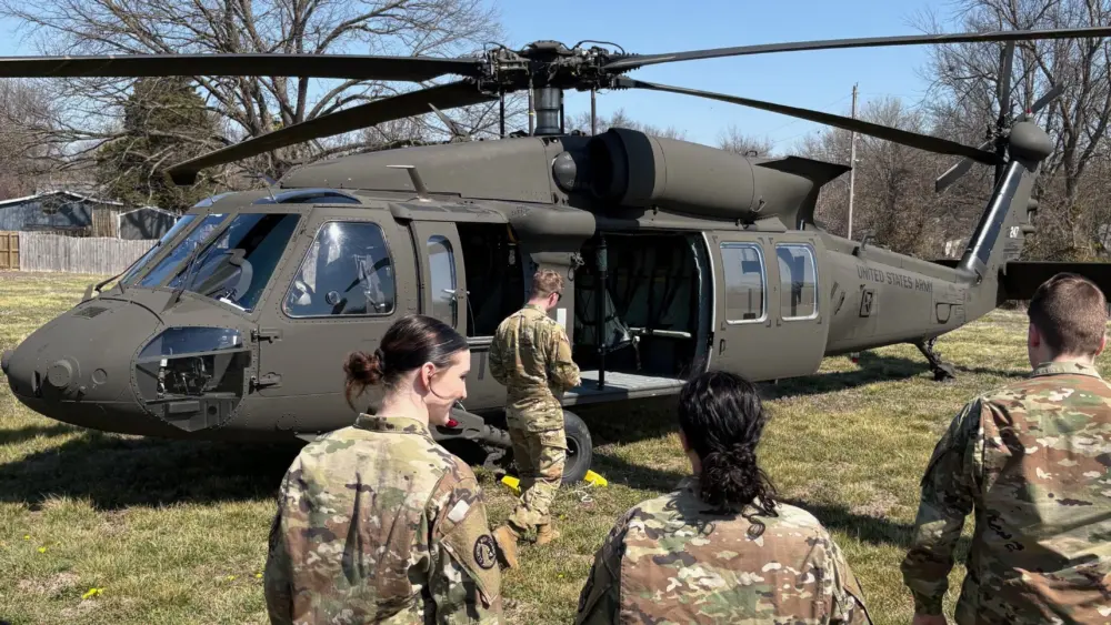 chsjrotc_blackhawkflight-8