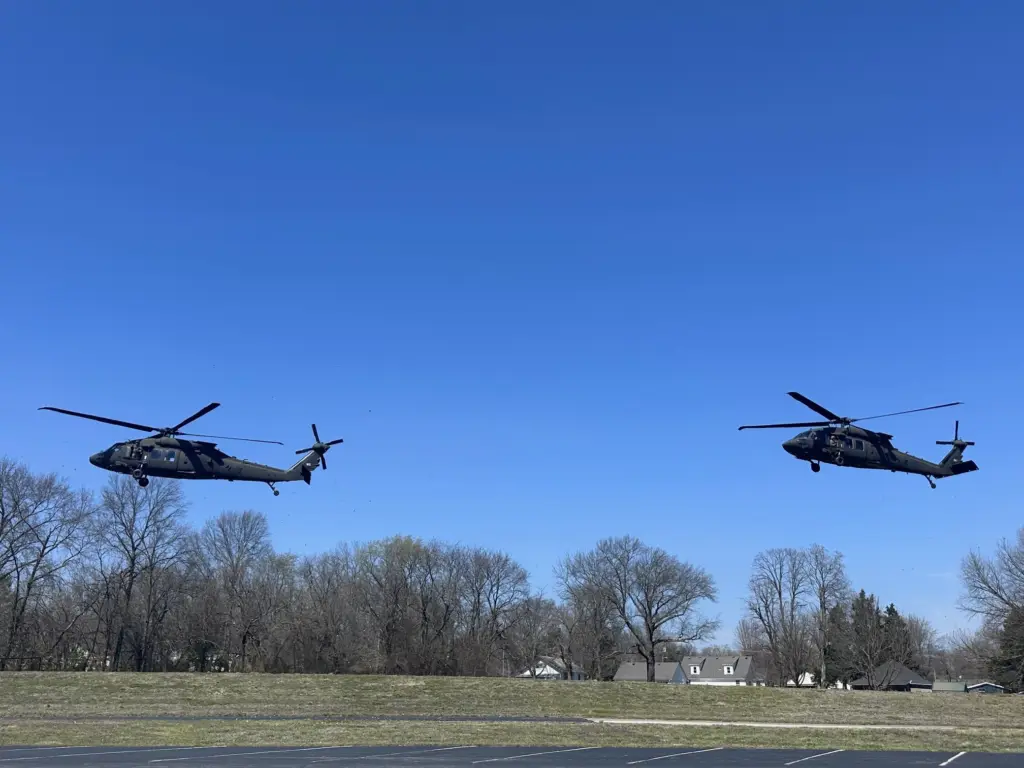 chsjrotc_blackhawkflight-13