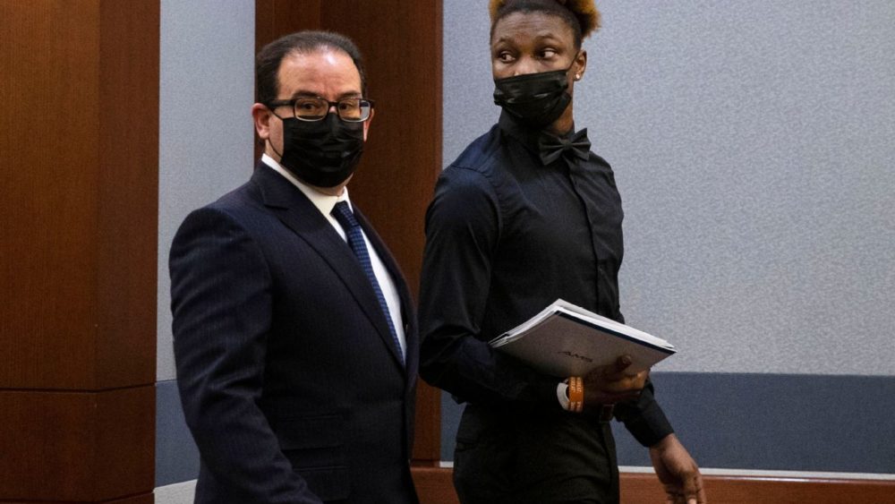 r941050_1296x864_3-2