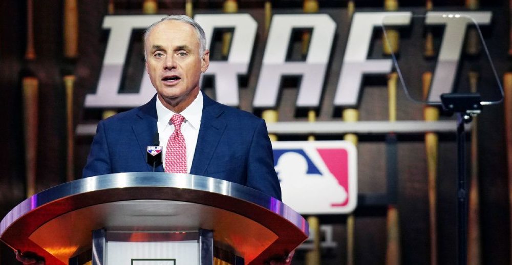 r1036263_1296x518_5-2